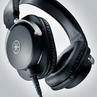 Yamaha HPH-MT8 Monitor Headphones - Yamaha Commercial Audio Systems, Inc.