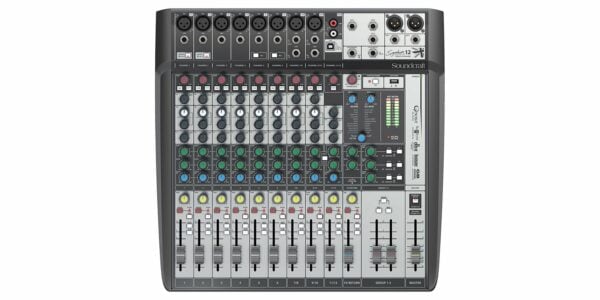 Soundcraft Signature 12 12-Input Mixer with Effects - Soundcraft